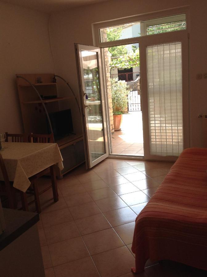 Vila Alma Poreč Dış mekan fotoğraf